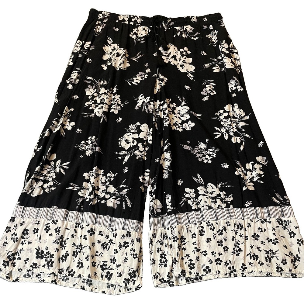 Vera Wang Floral Capri Pants Sz M Wide Leg Bali White Pull On  Boho Beach